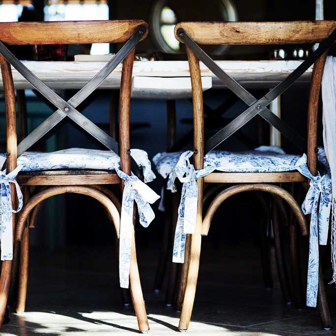 table d'hôtes de la Fontaine de Cérier